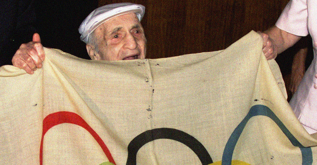 How an Armenian Athlete Stole the First Olympic Flag, Returned It 80 Years Later & Got a Medal