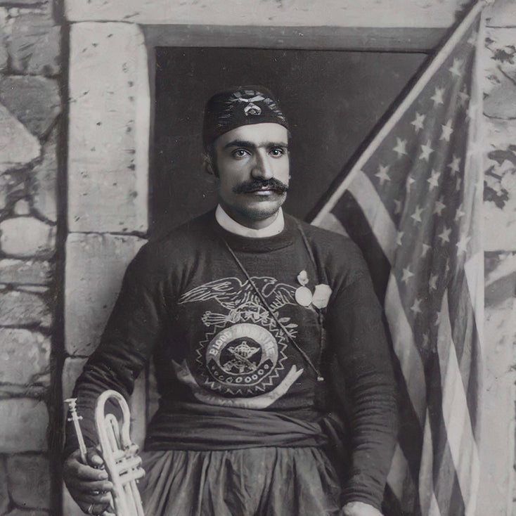 An Armenian Soldier of the Cross: The Story of Joe Der Garabedian