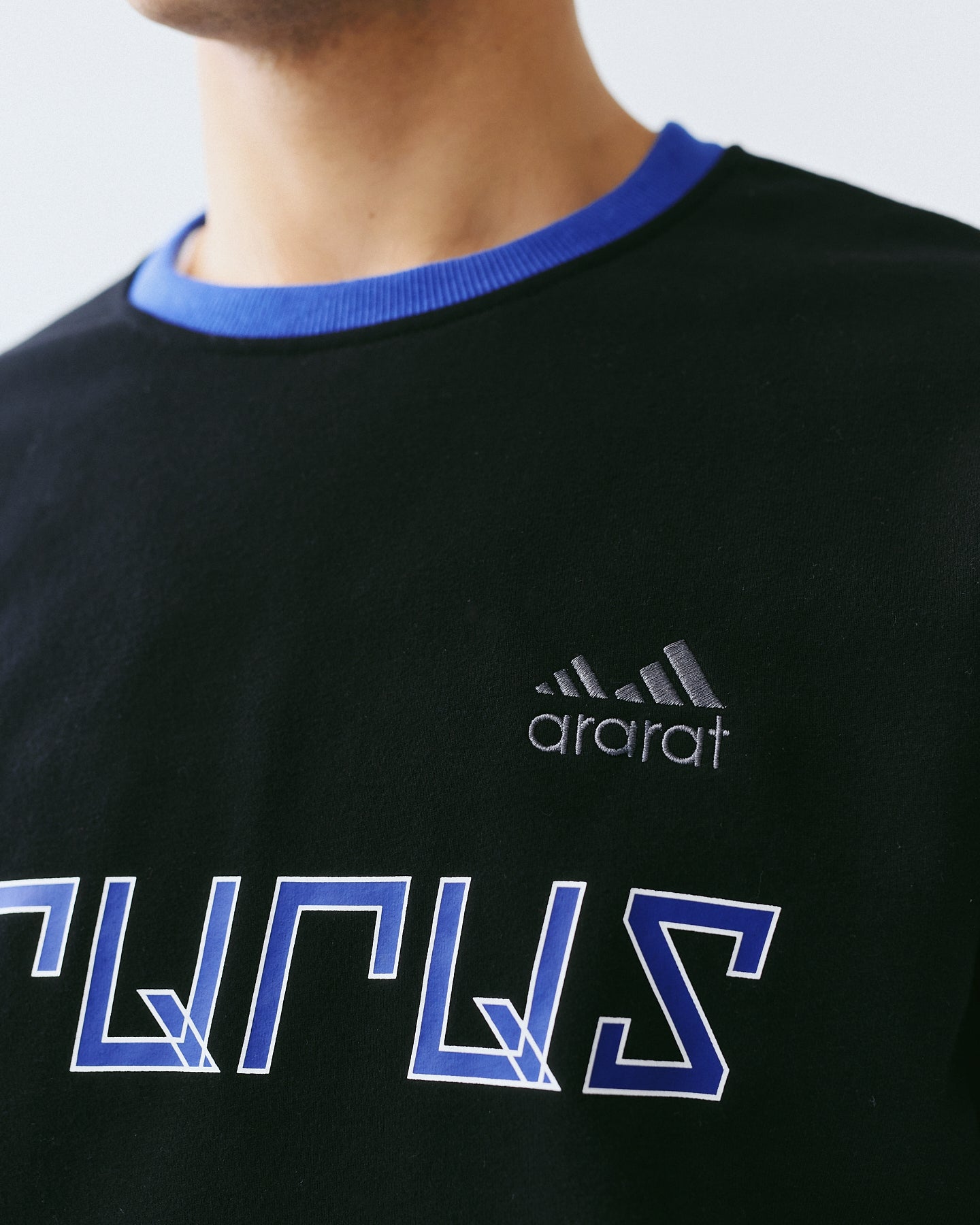 Araratidas Skate Sweatshirt