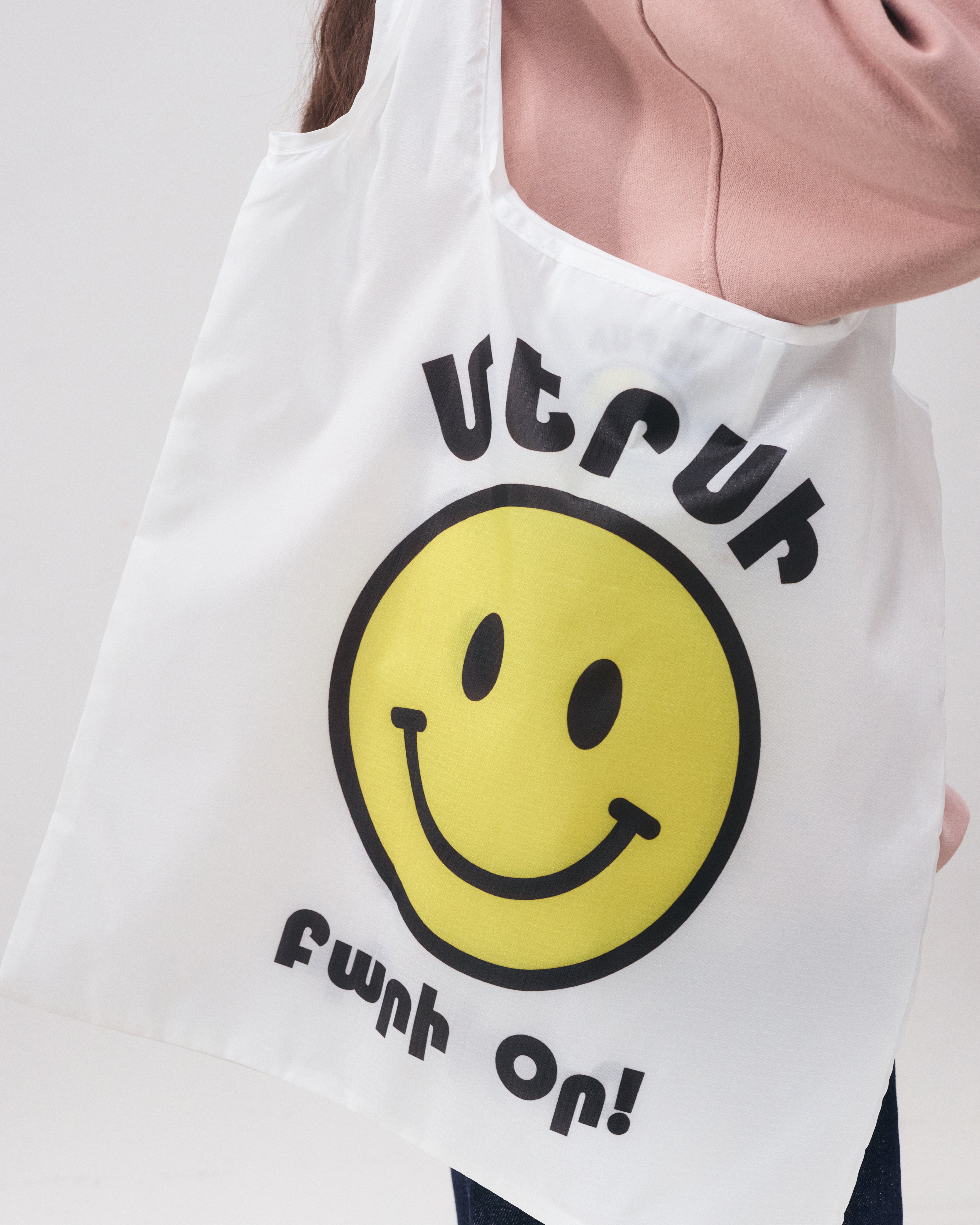 Armenian Smiley Bodega Bag
