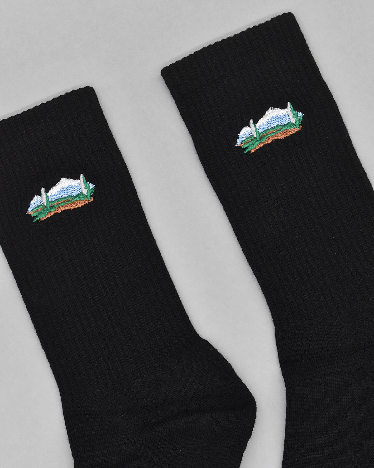 Forest Ararat Embroidered Bamboo Socks