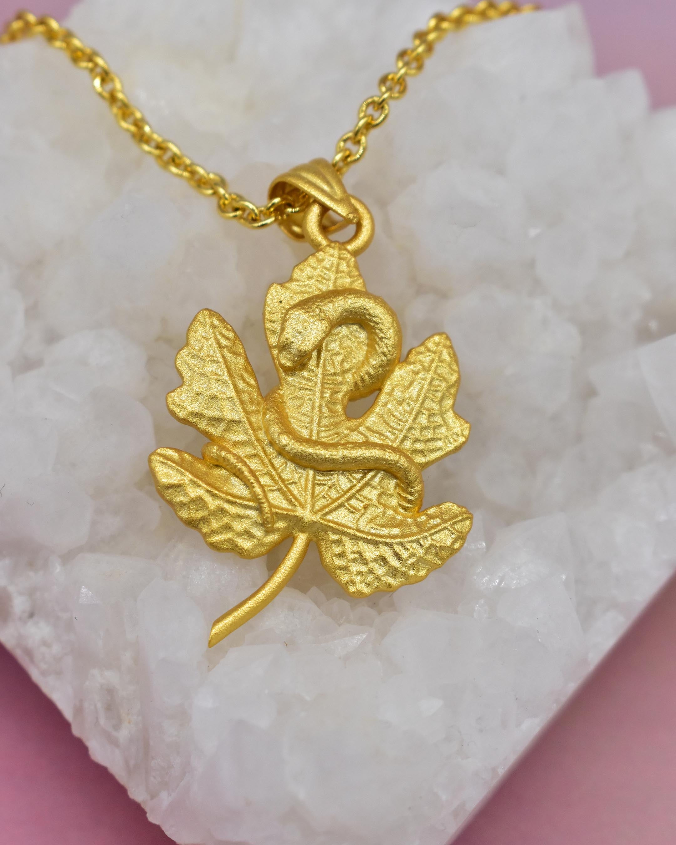 Aralez - Temptation Necklace